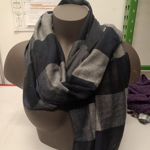 Charlotte Russe oversized buffalo check scarf/wrap multi-wear